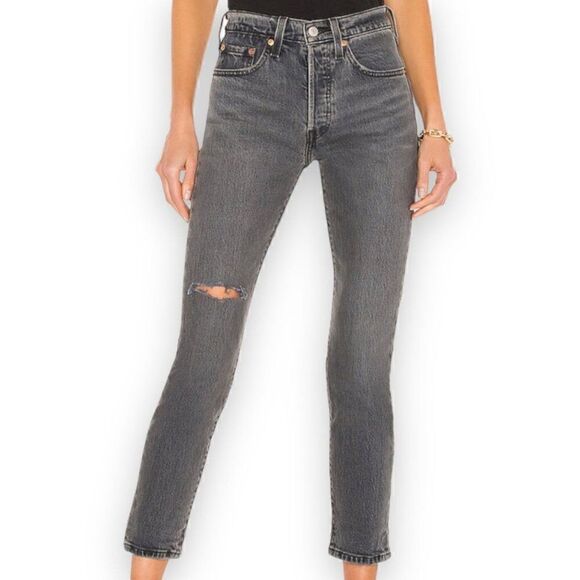 Levi’s 501 Skinny Jeans Size 24x32 - Picture 1 of 12